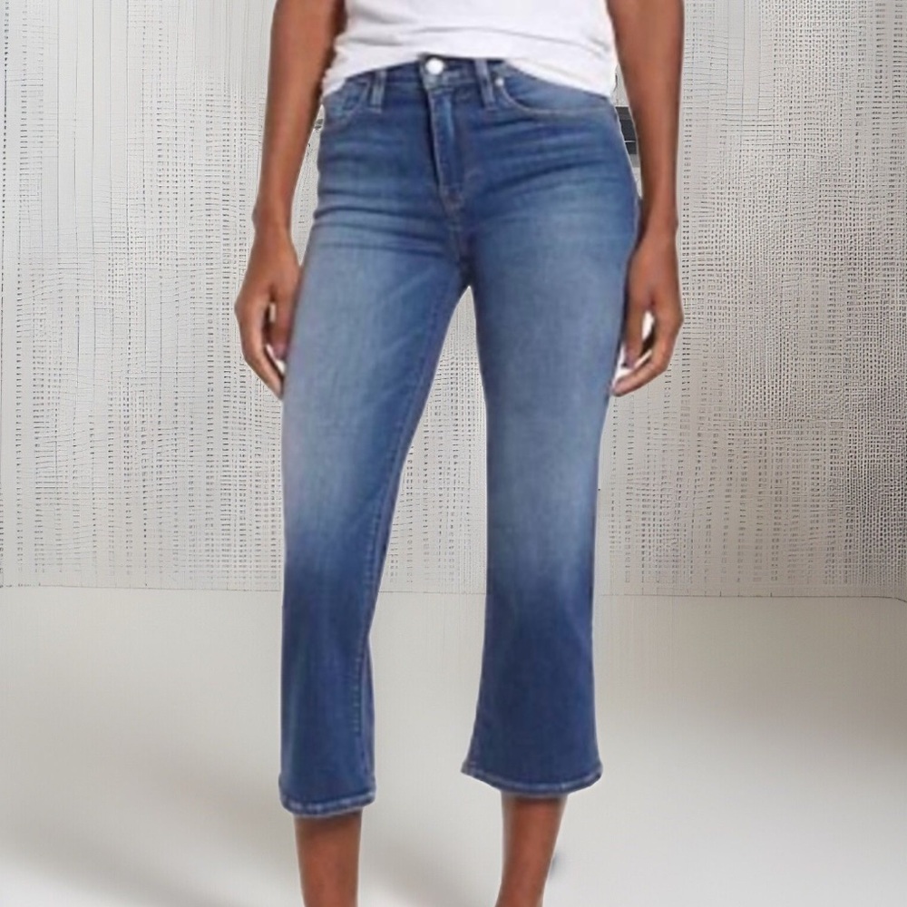 NWOT Hudson Cropped Jeans  -